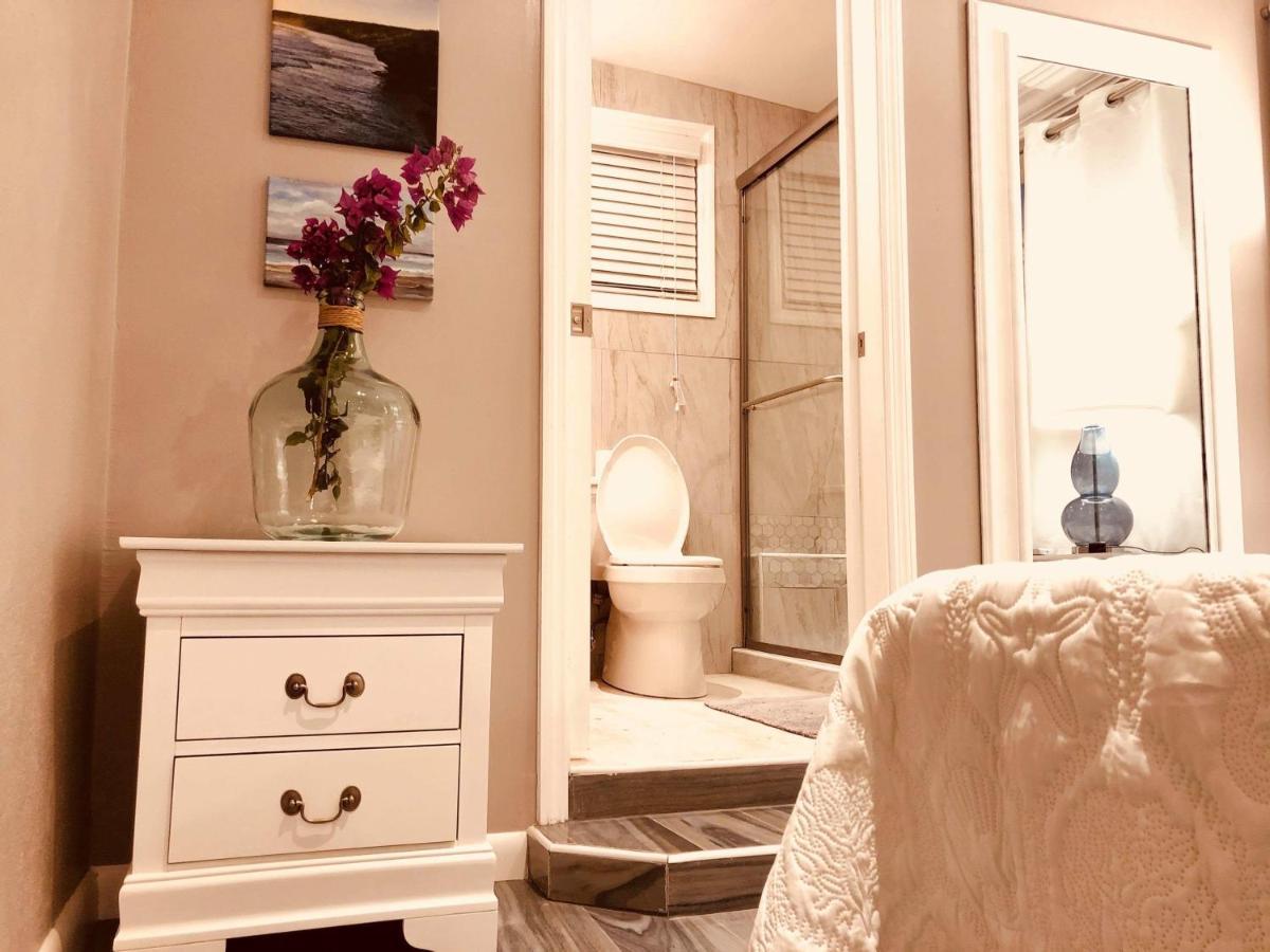 Elegant Marble Suite #6 Nassau Exteriér fotografie